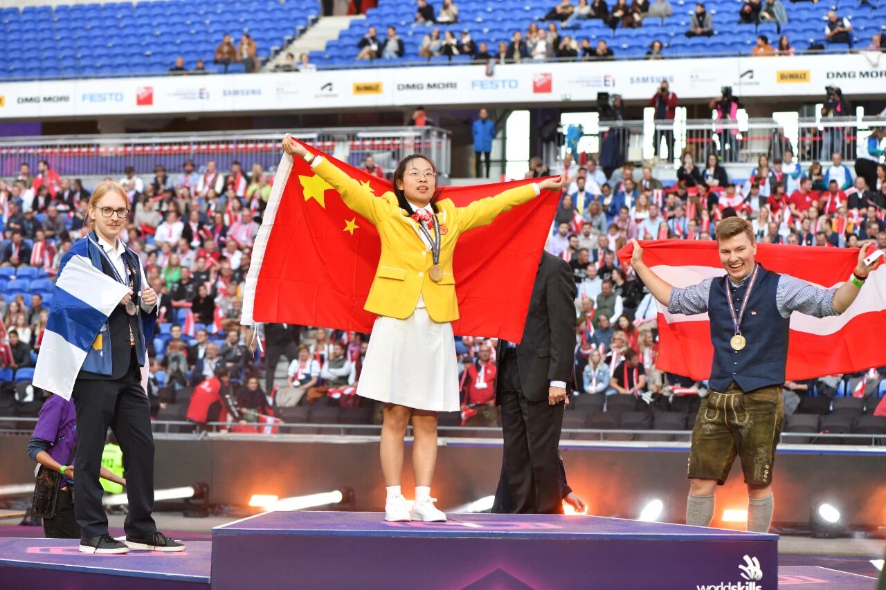 全国唯一!河南20岁技师学院女生受聘“全球技能梦想大使”